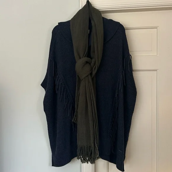 Olive Scarf Hand Tied Tassels Gorgeous All Season Use Ultimate Travel Accessory - Picture 2 of 7